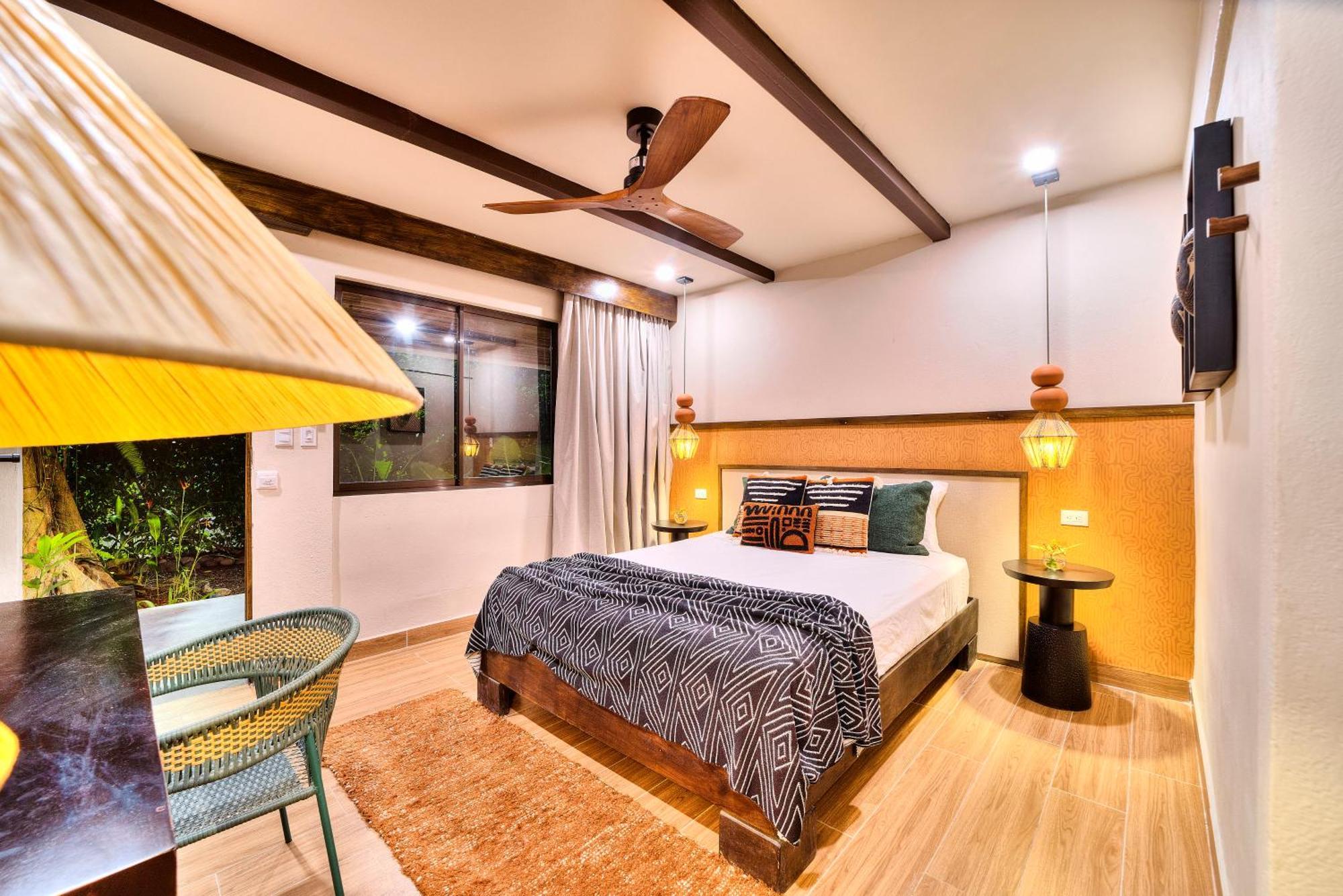 Conga Boutique Hotel Puerto Viejo de Talamanca Kültér fotó